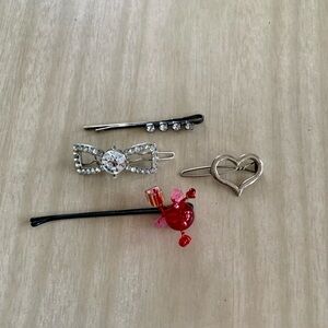 🍬3/20🍬Sparkling Hair Clip Set - Silver, Red, Black